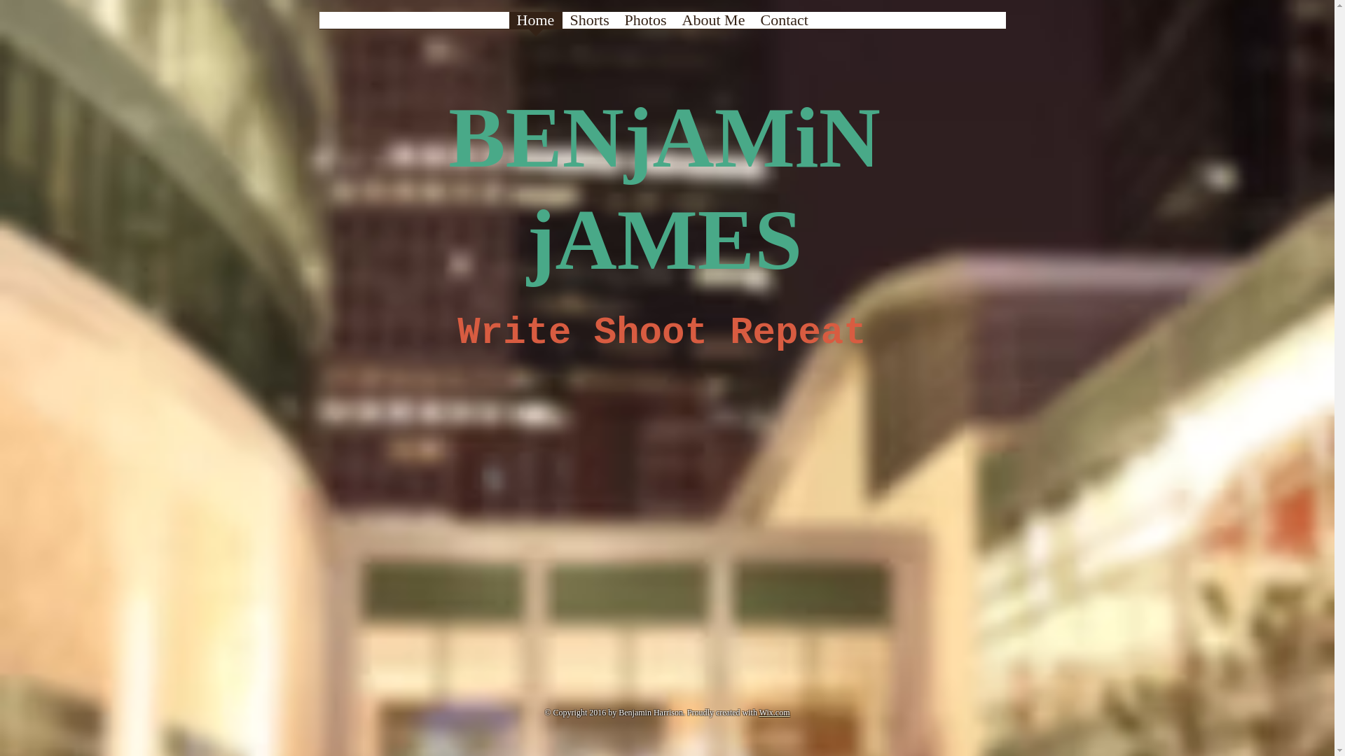 website screenshot of https://belowthelineprodsupplies.com/