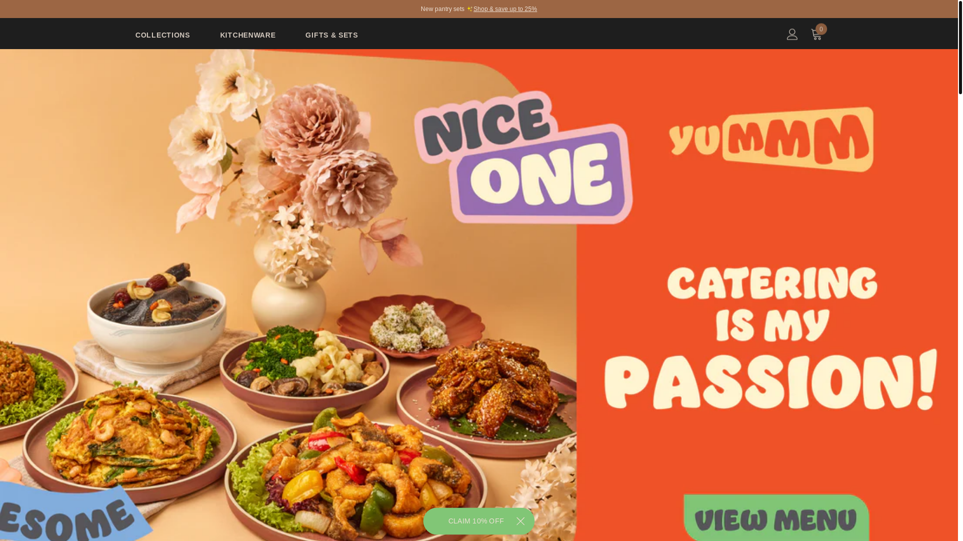 website screenshot of https://gourmetzcatering.com/