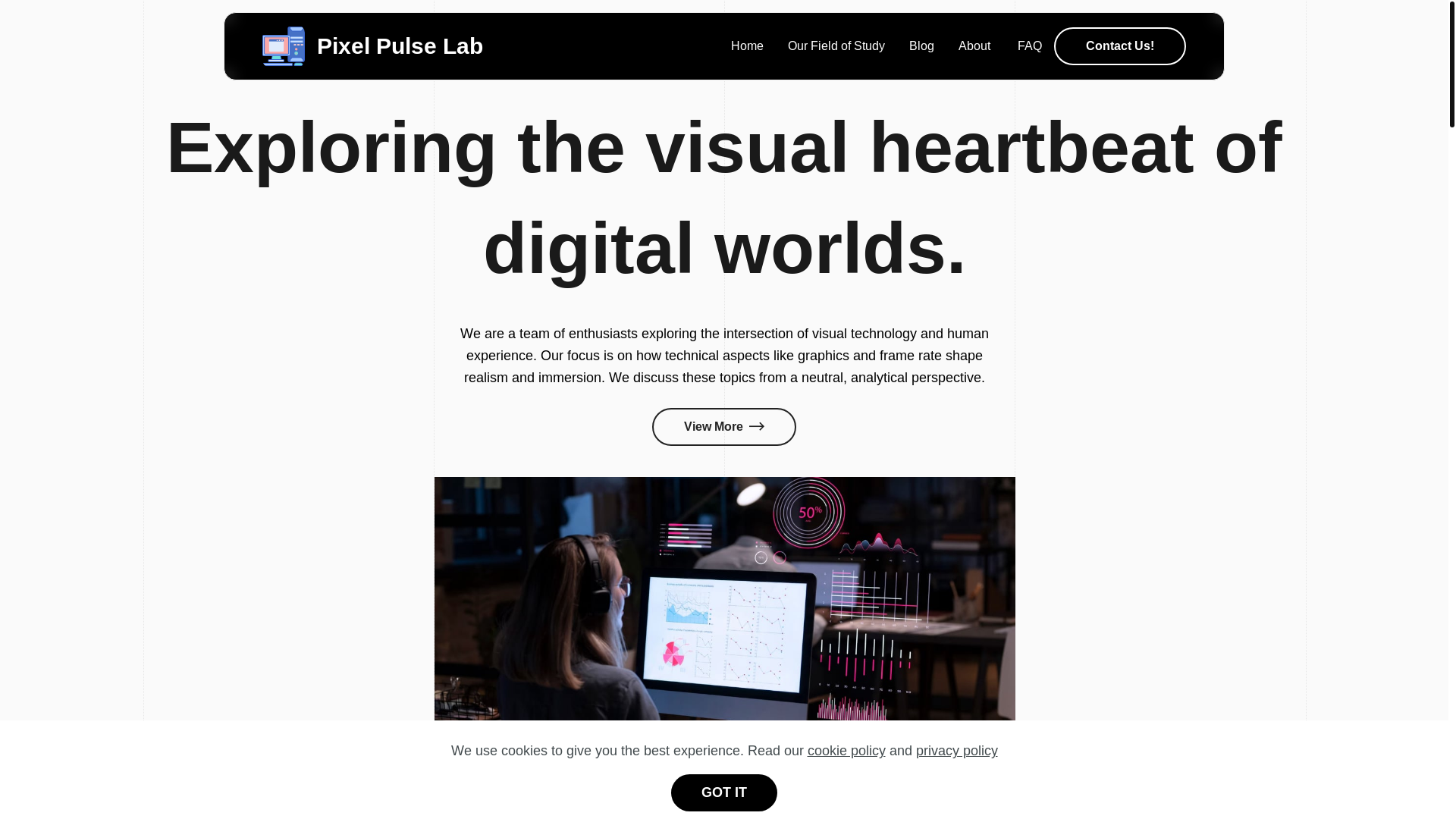 website screenshot of https://pixel-pulse-lab.com/