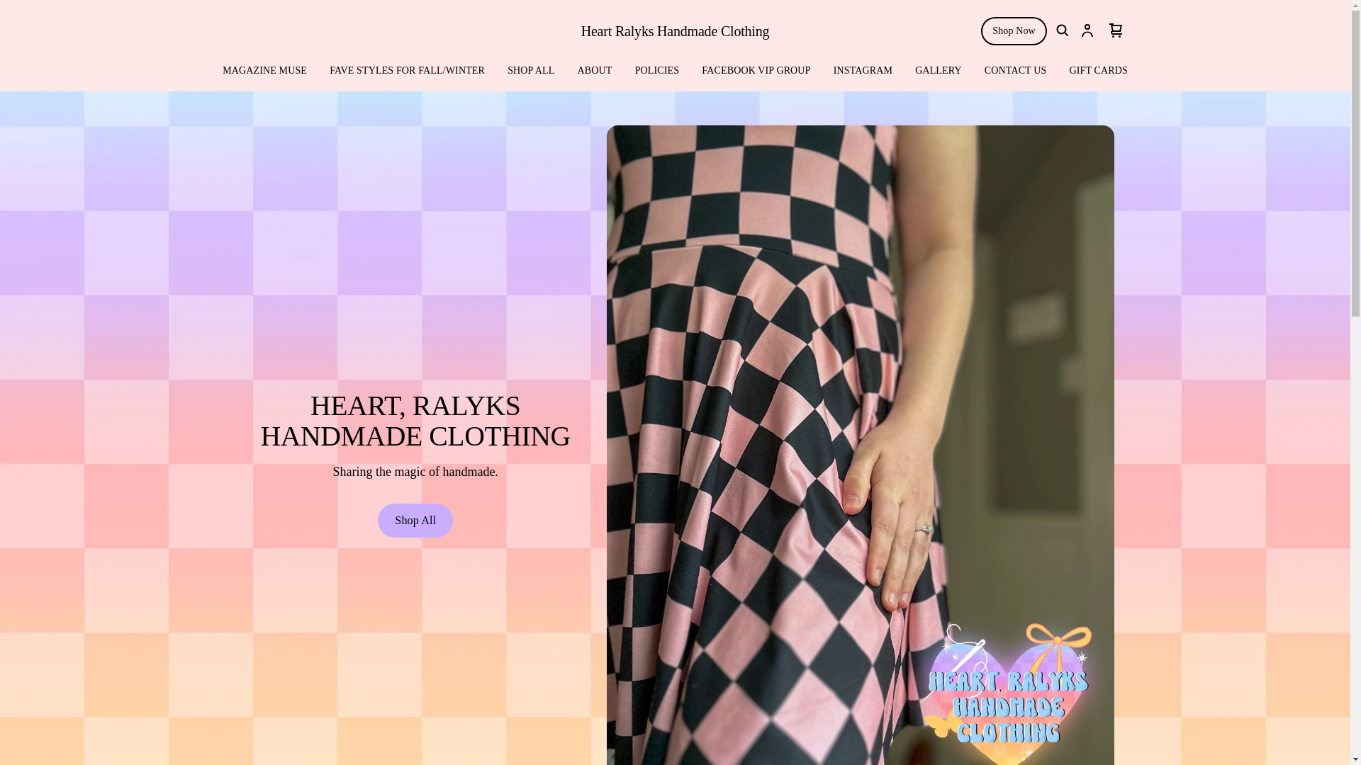 website screenshot of https://heartralykshandmade.com/