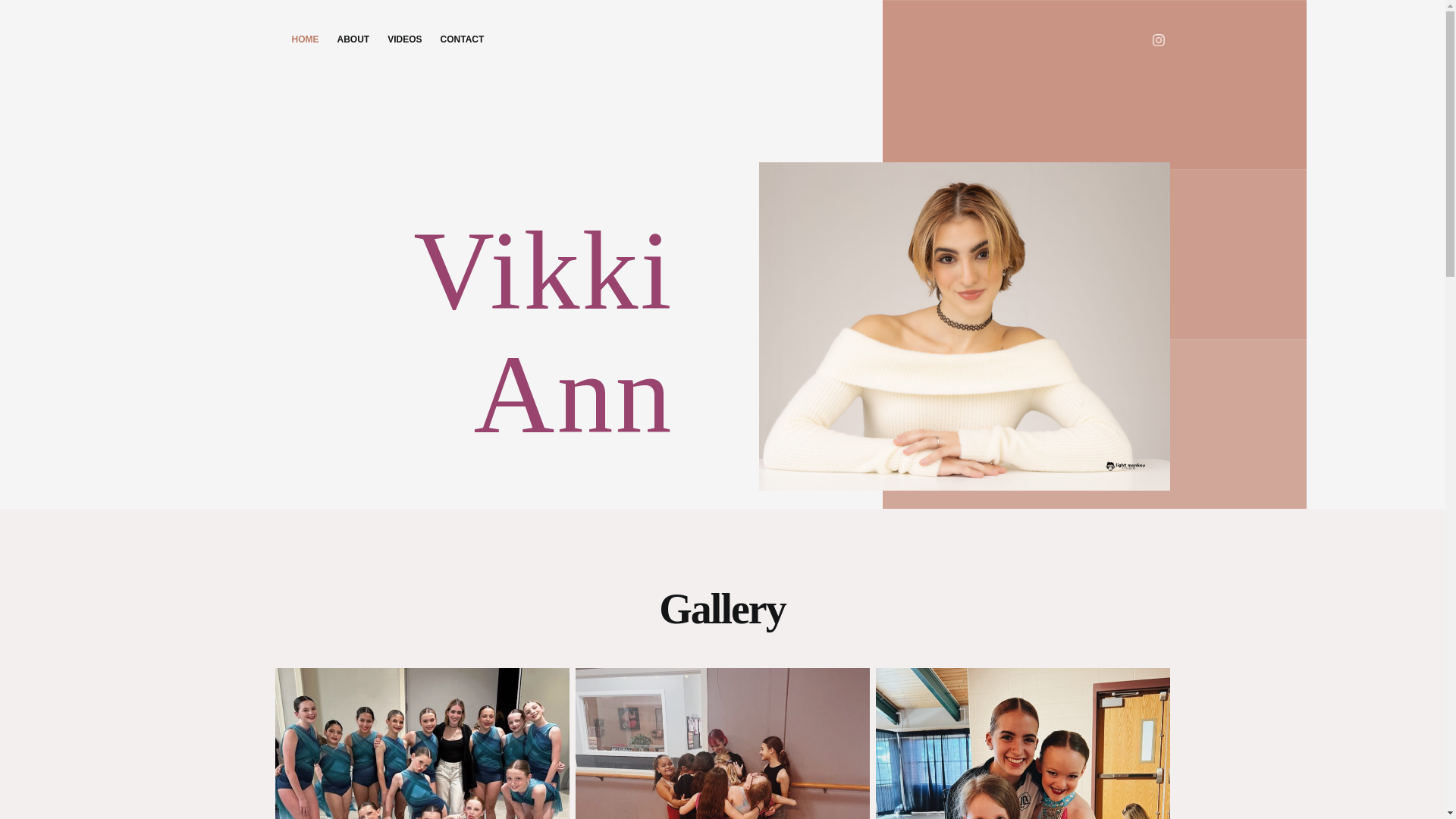 website screenshot of https://vikkikamby.com/