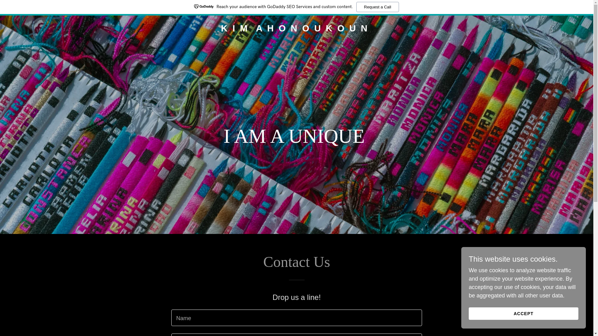 website screenshot of https://iamaunique.com/