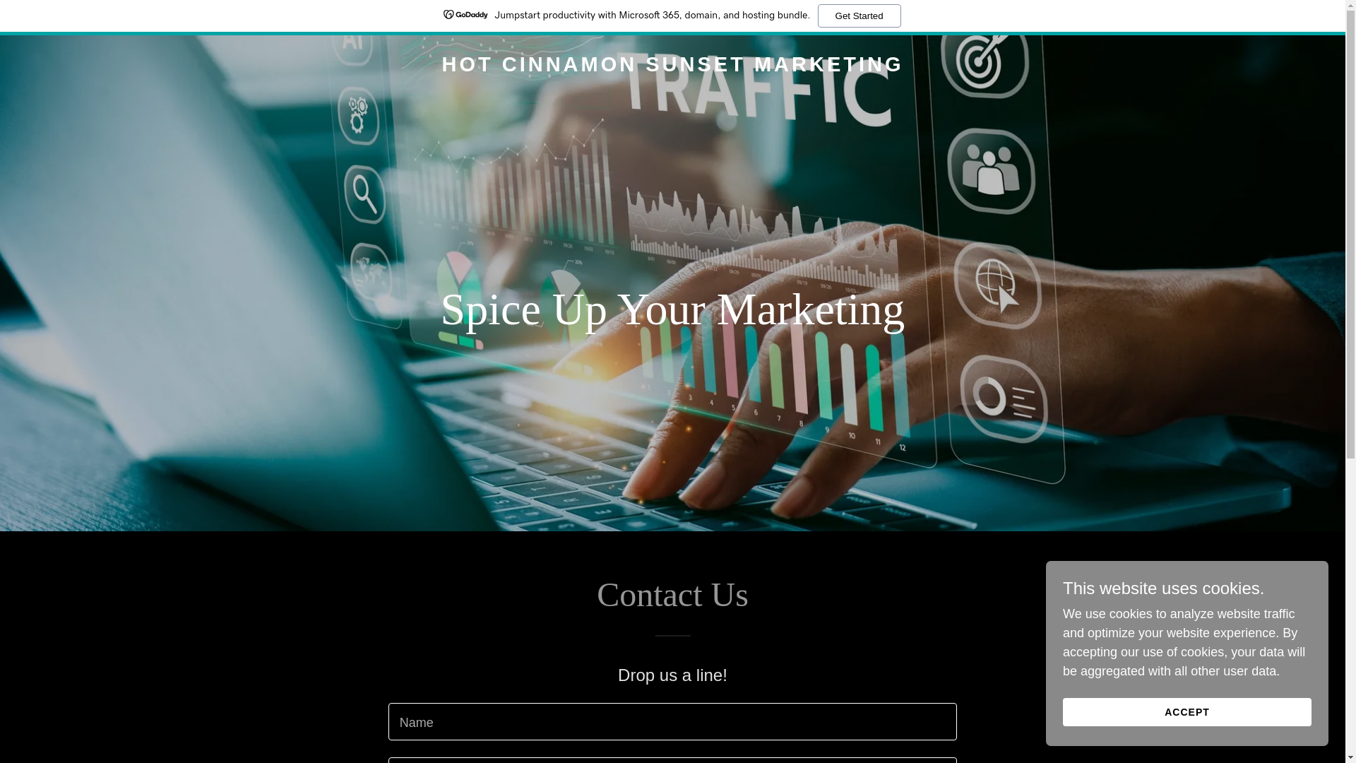 website screenshot of https://hotcinnamonsunset.com/