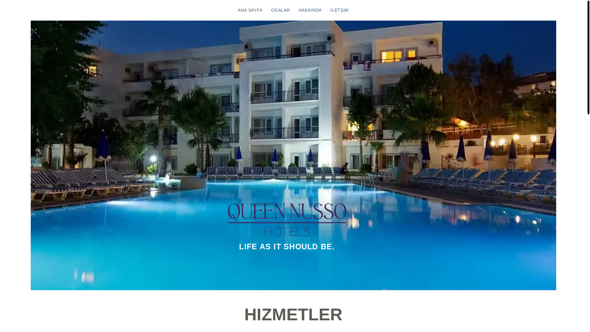 website screenshot of https://queennussohotels.com/