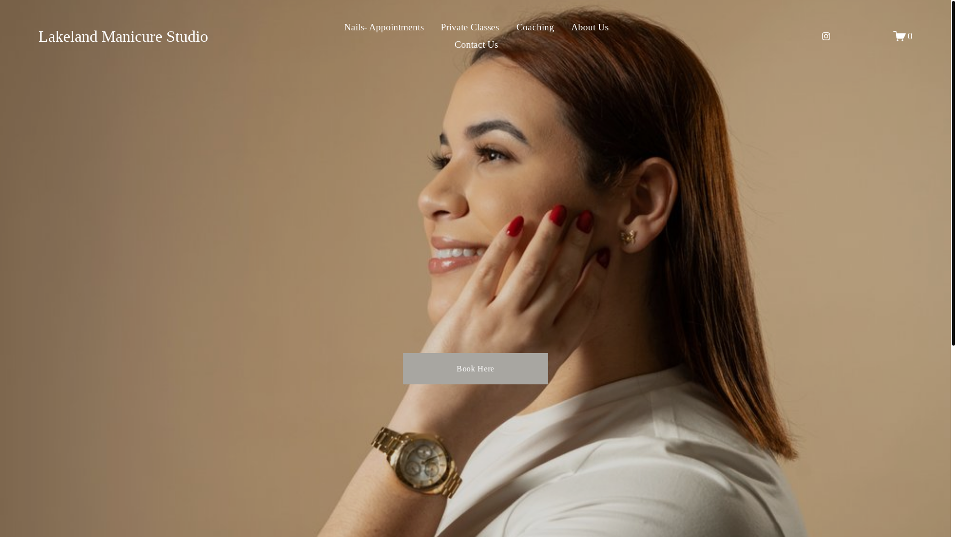 website screenshot of https://lakelandmanicurestudio.com/