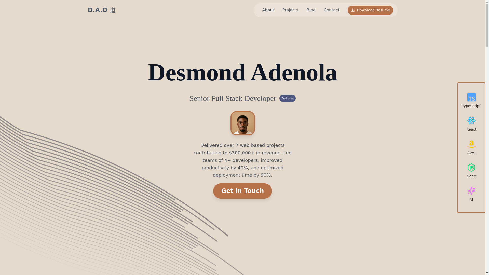 website screenshot of https://desmondadenola.com/
