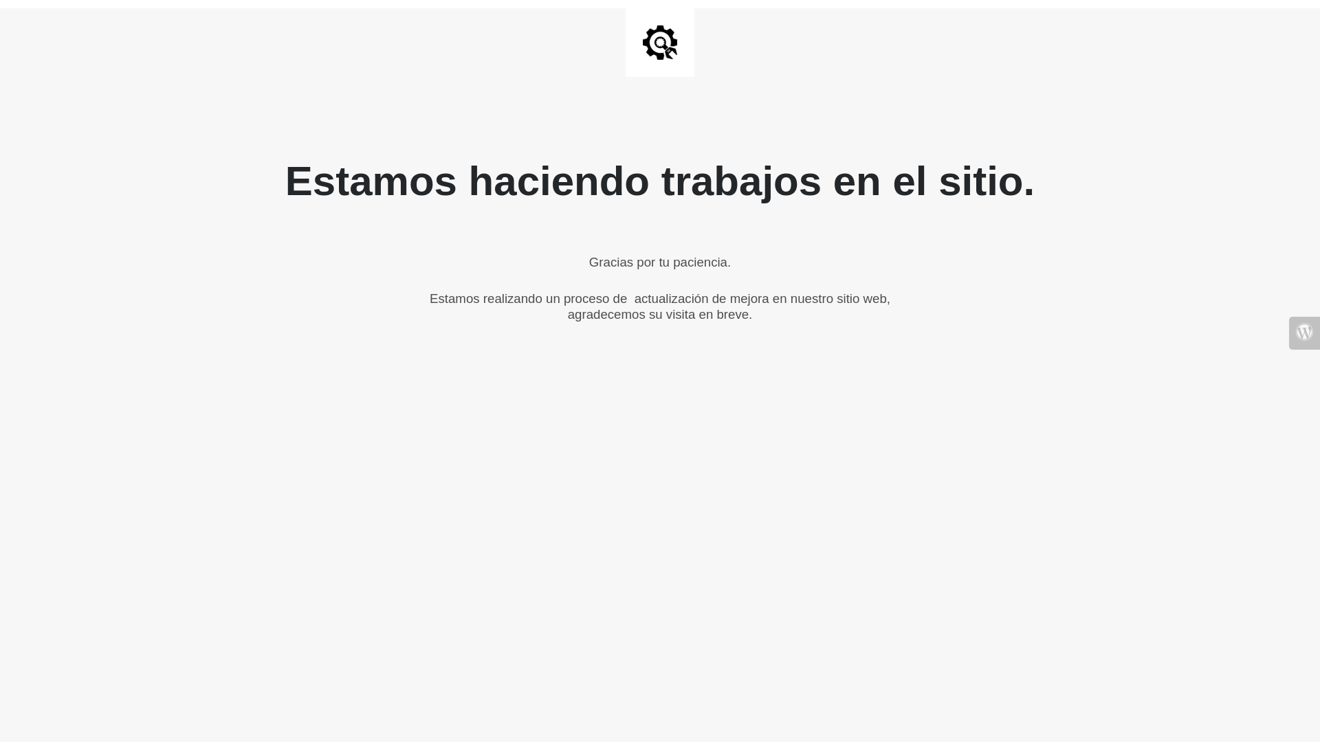 website screenshot of https://doctoraandreapolania.com/