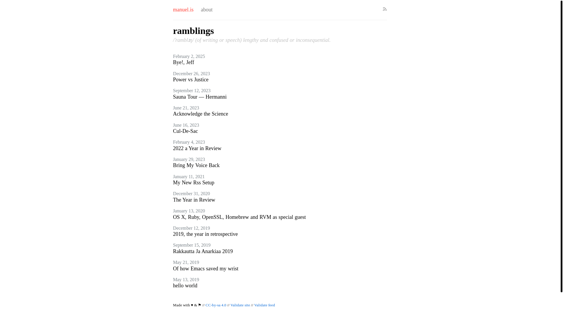 website screenshot of https://manuel.is/