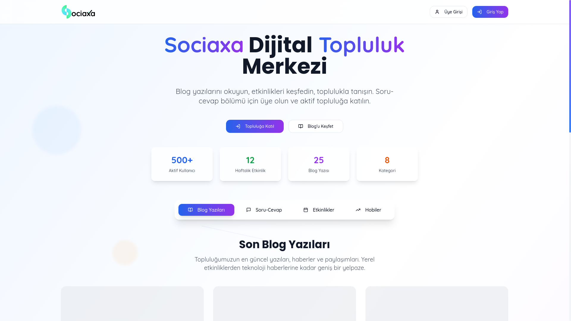website screenshot of https://sociaxa.com/