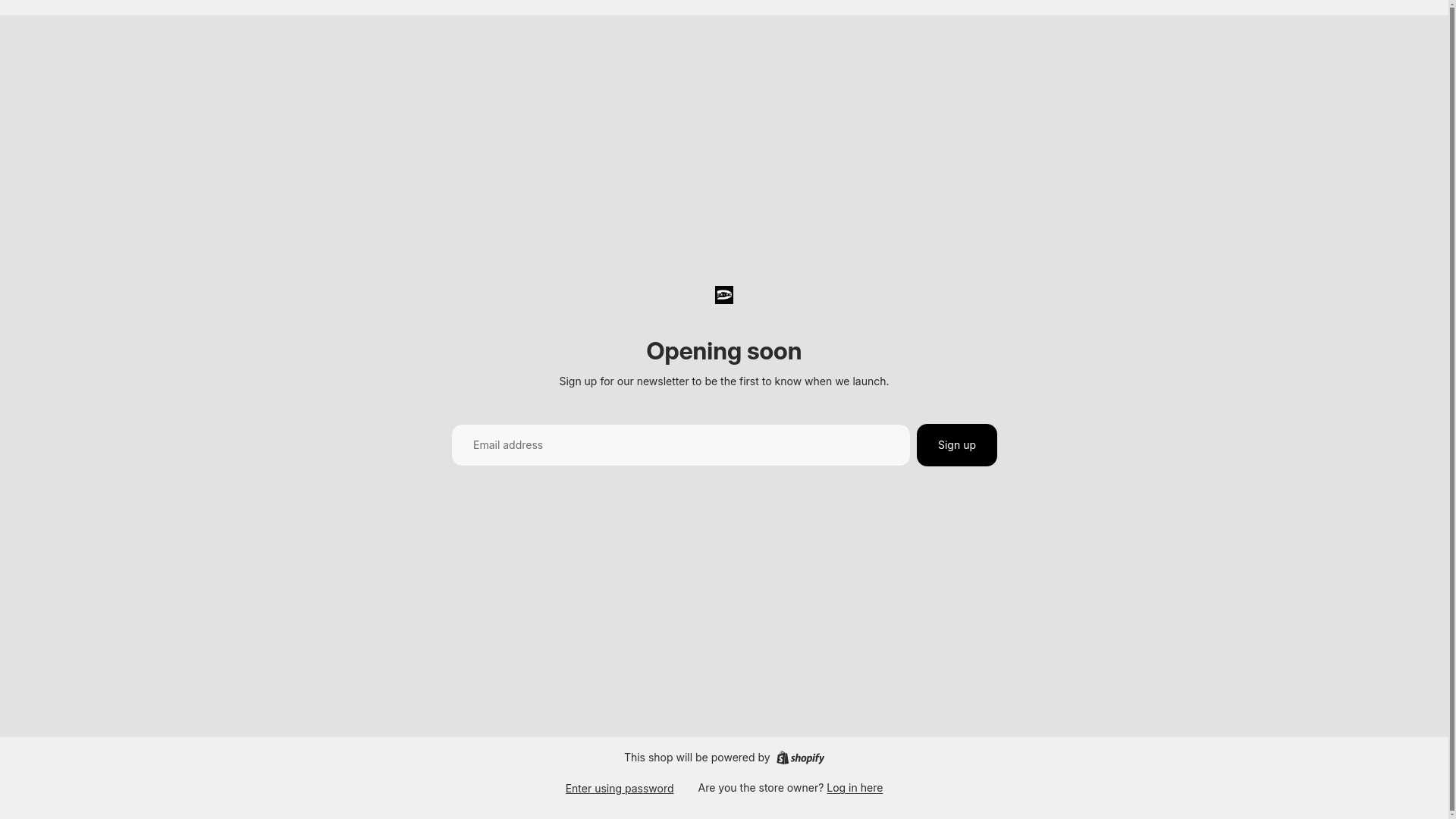 website screenshot of https://drivnracewear.com/