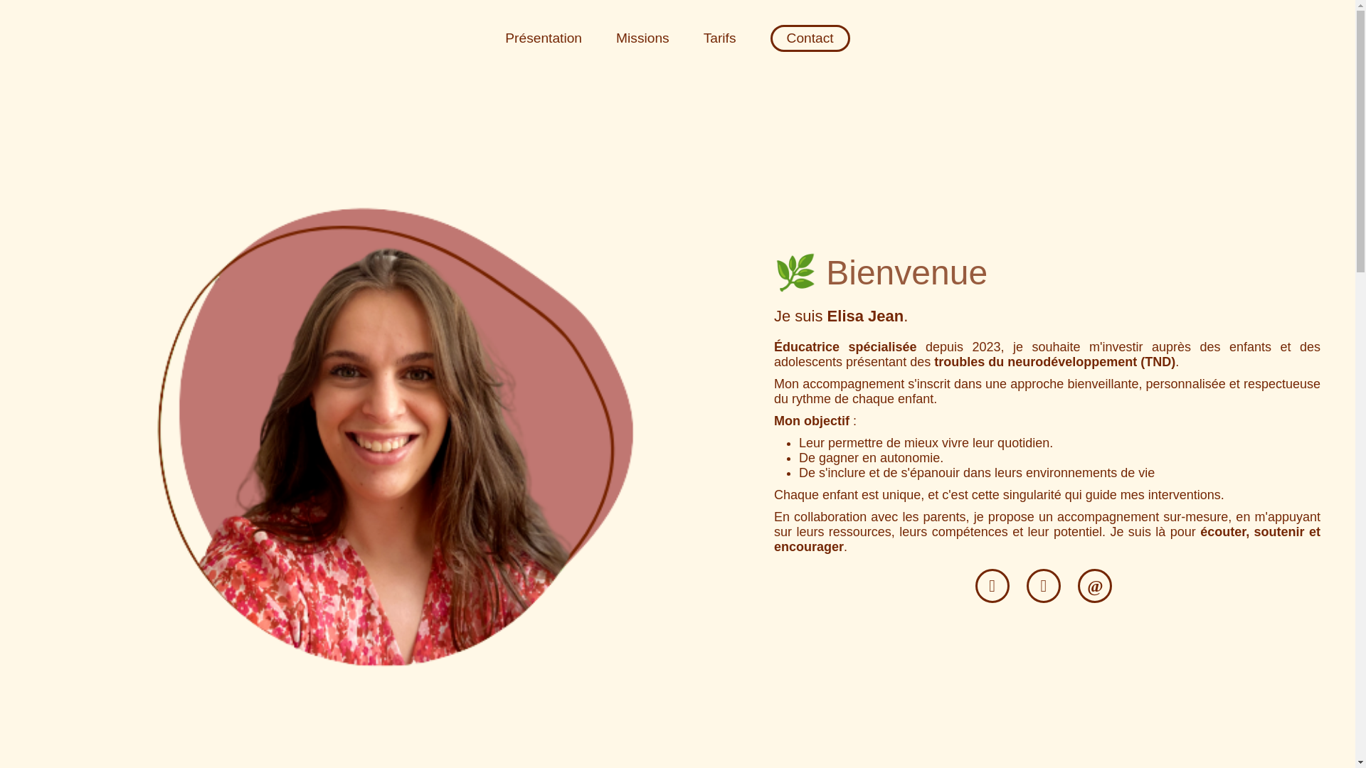 website screenshot of https://elisajean.fr/