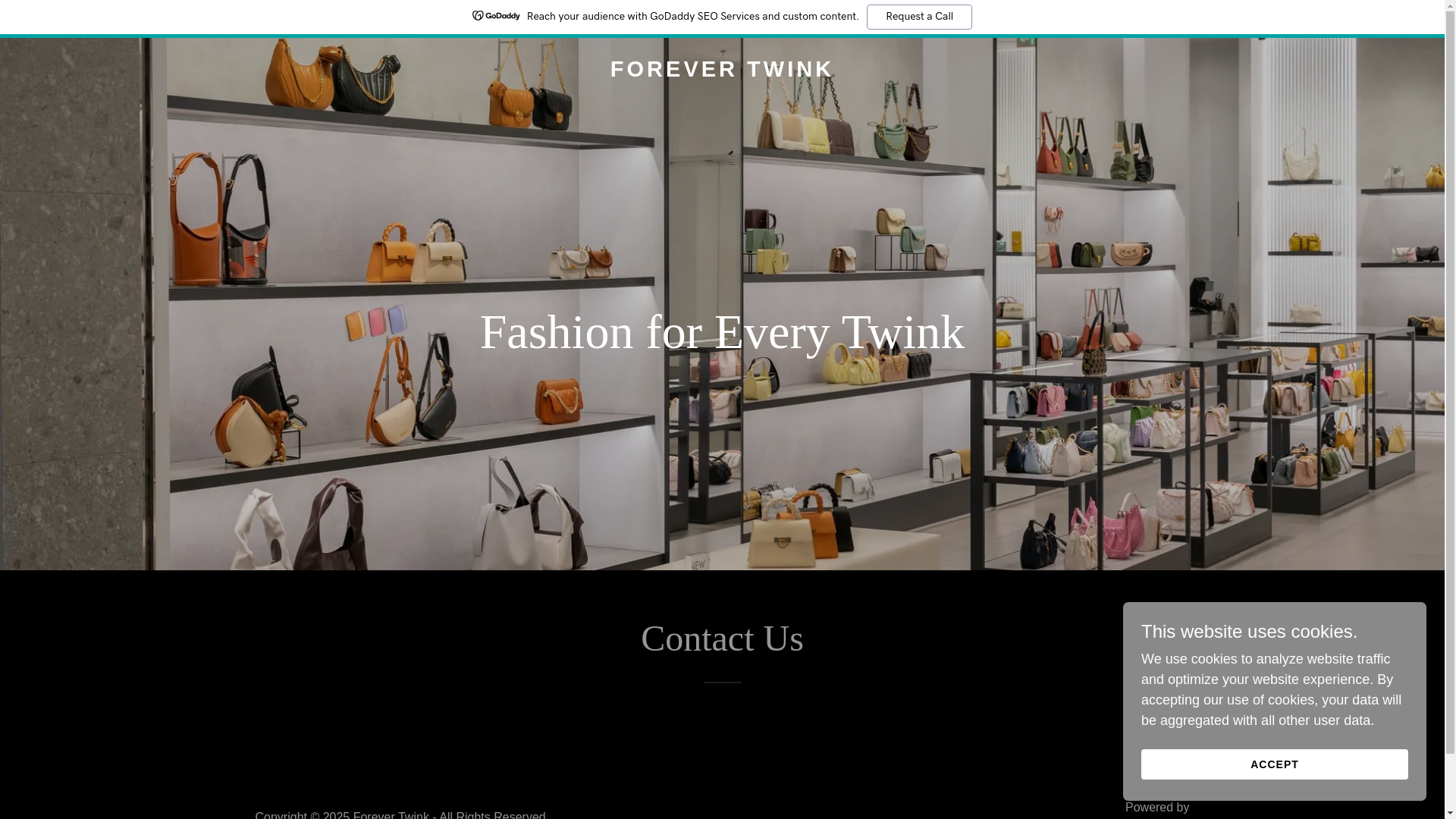 website screenshot of https://forevertwink.com/