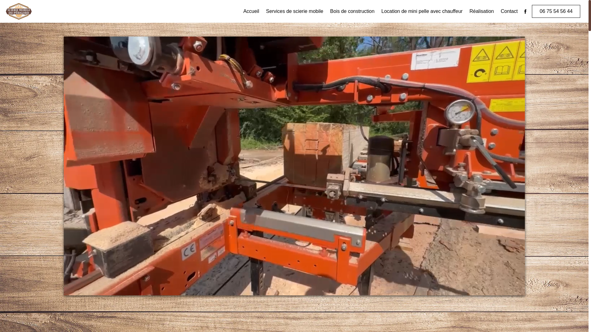 website screenshot of https://scieriemobileperigord-24.fr/