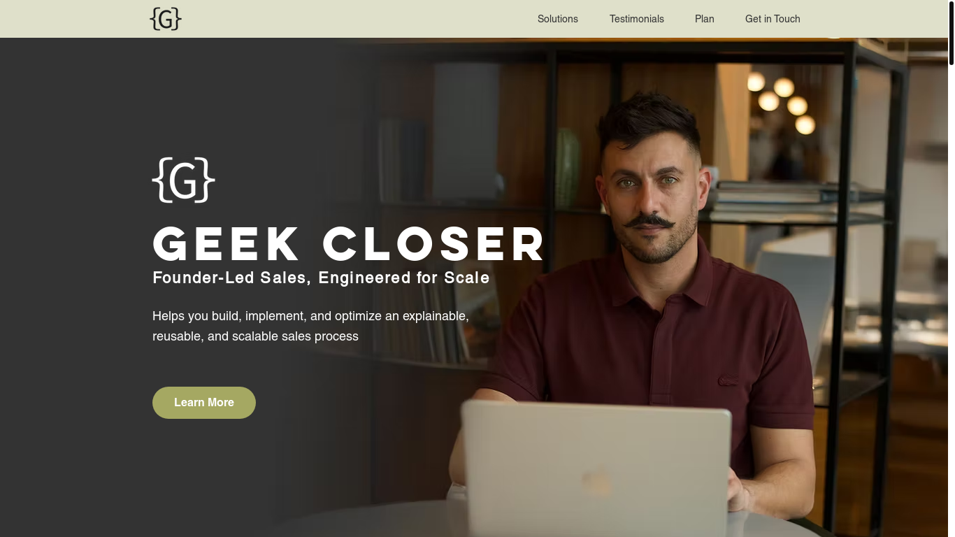 website screenshot of https://geekcloserhq.info/