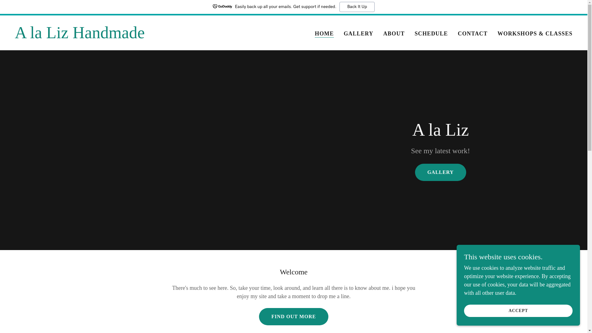 website screenshot of https://alalizhandmade.com/