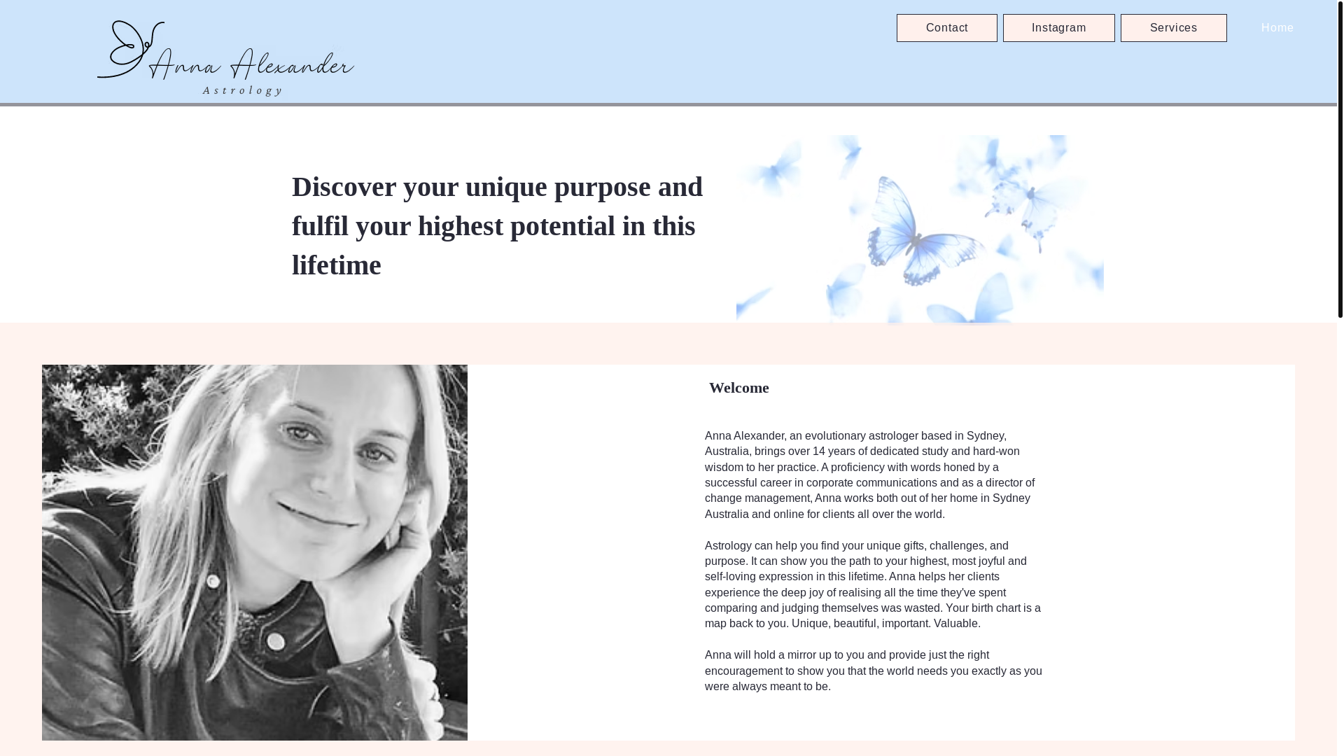 website screenshot of https://theunfilteredmystic.com/