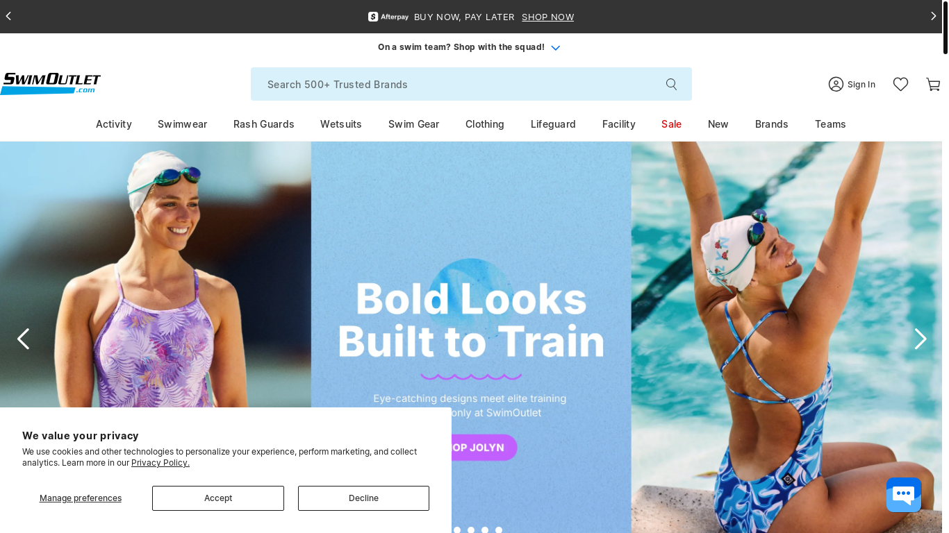 website screenshot of https://www.swimoutlet.com/