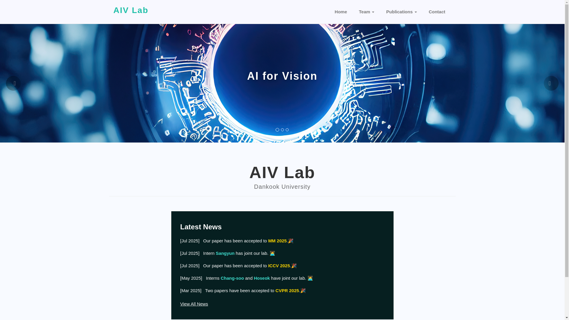 website screenshot of https://avilab-homepage.pages.dev/