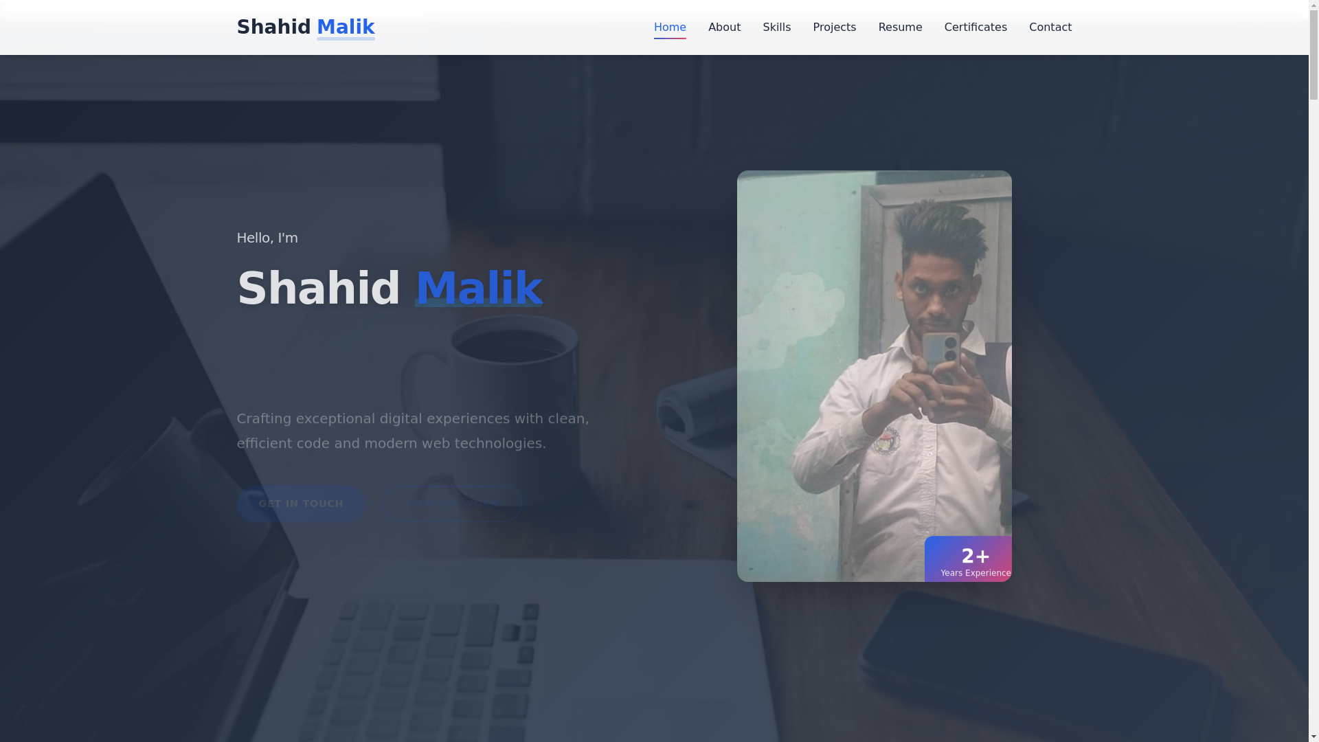 website screenshot of https://shahidmalik.me/