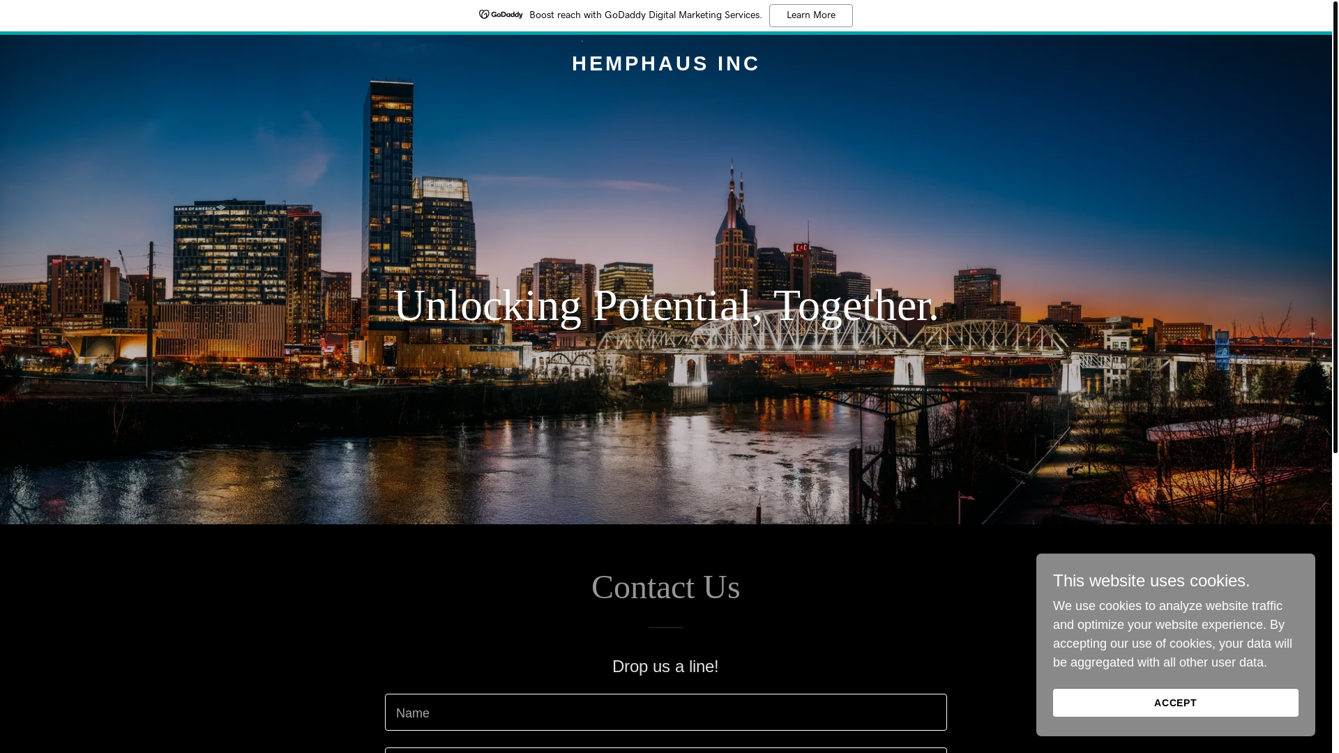 website screenshot of https://hemphaustx.com/