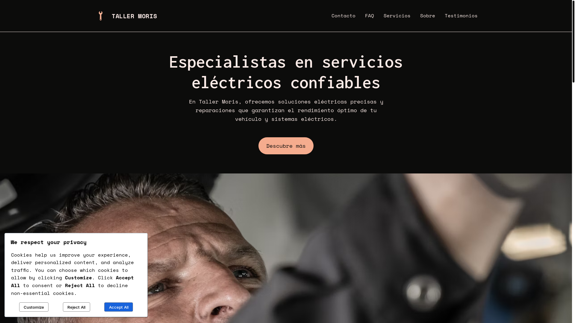 website screenshot of https://tallermoris.center/