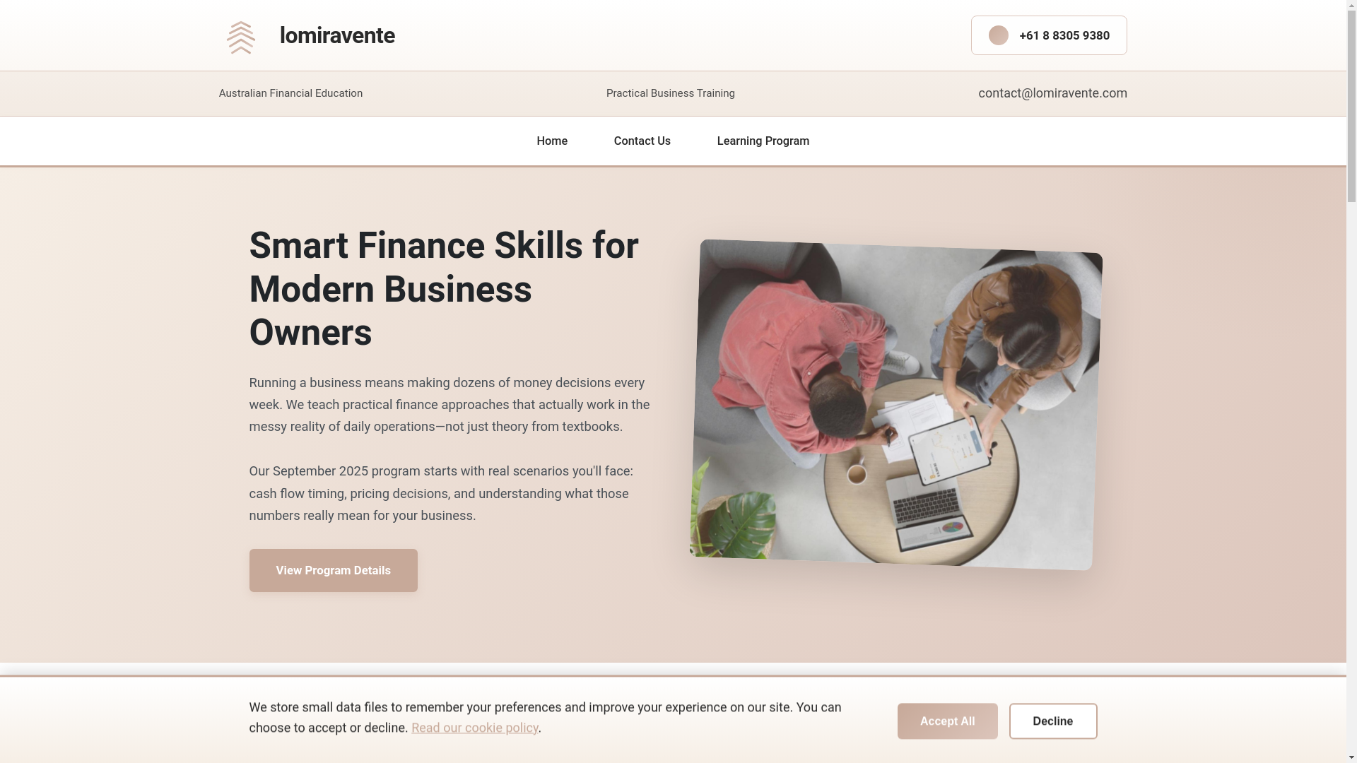 website screenshot of https://lomiravente.com/