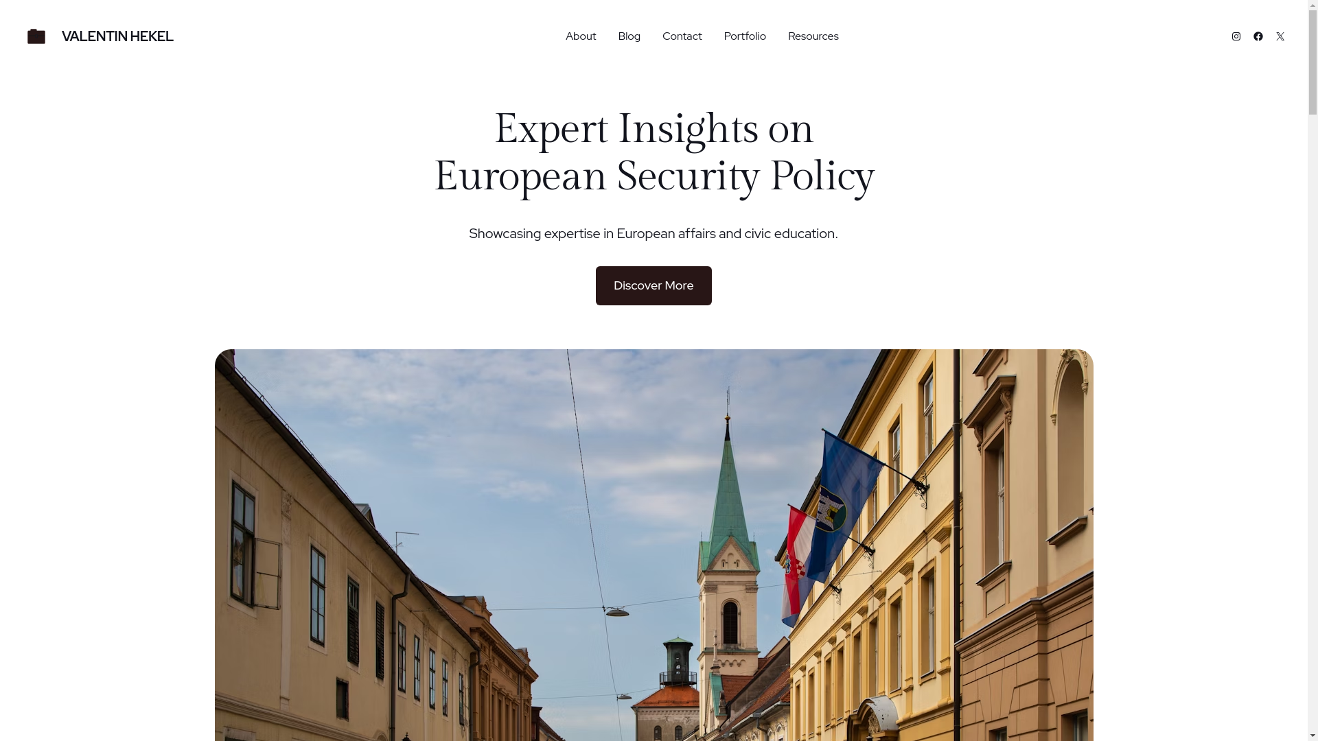 website screenshot of https://valentinhenkel.com/