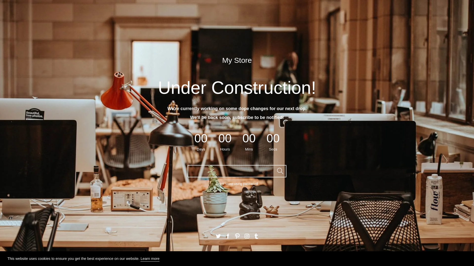 website screenshot of https://laingsgernalcollection.com/