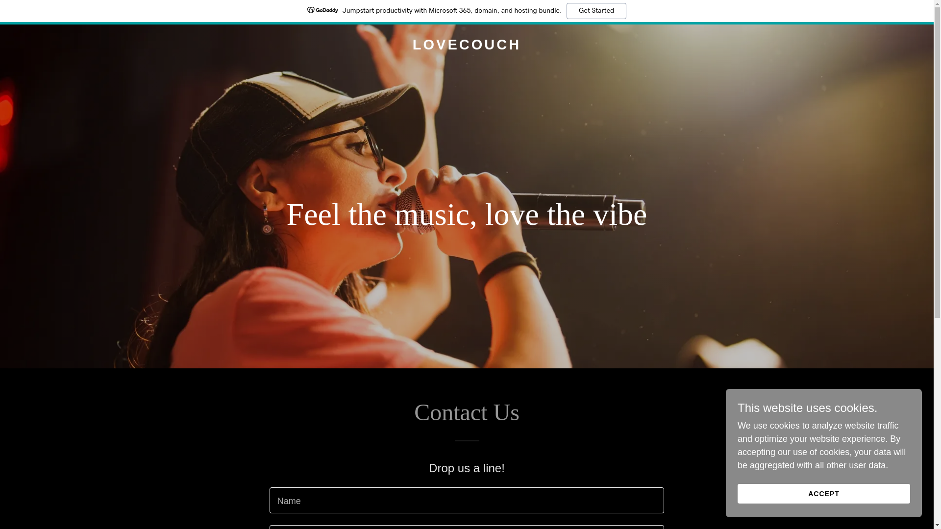 website screenshot of https://lovecouchmusic.com/