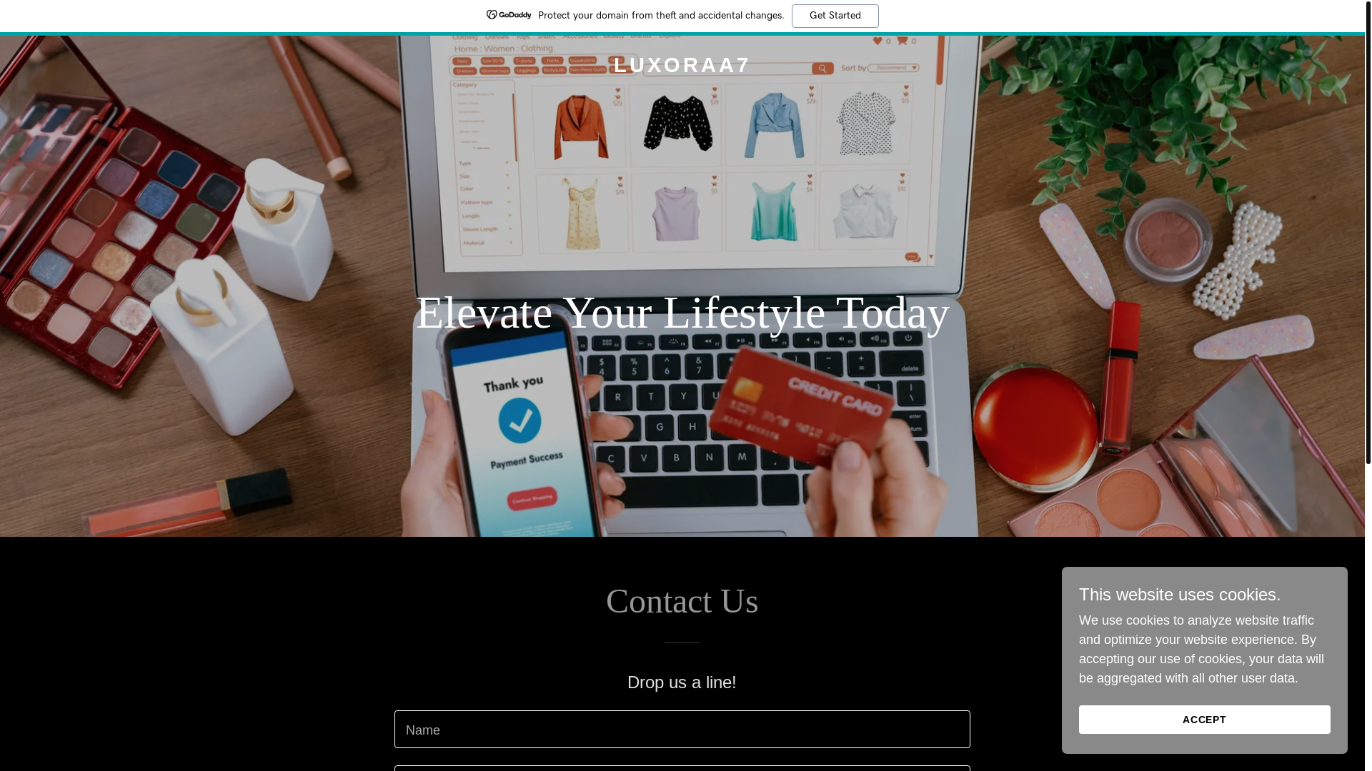 website screenshot of https://luxoraa7.com/