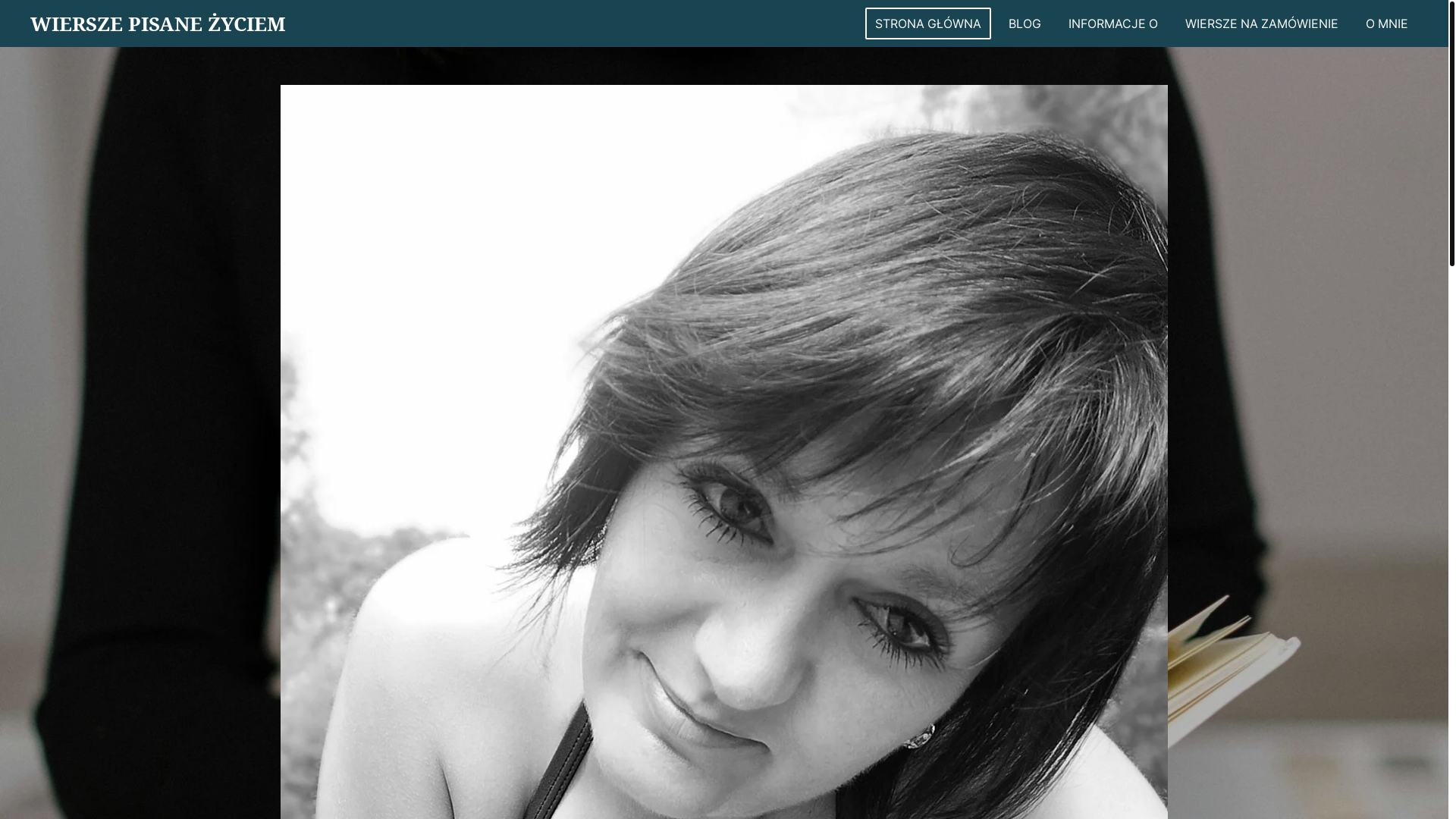 website screenshot of https://wierszepisanezyciem.com/