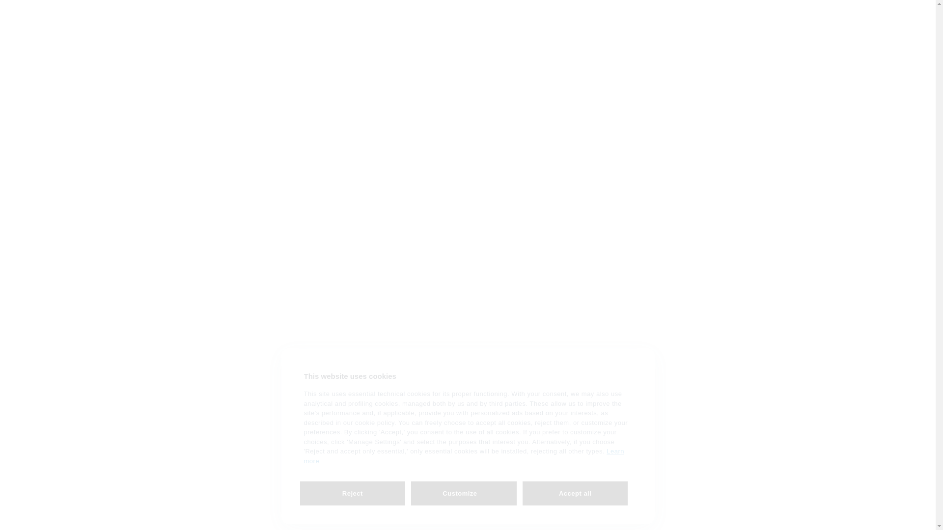 website screenshot of https://ennesapartments.it/