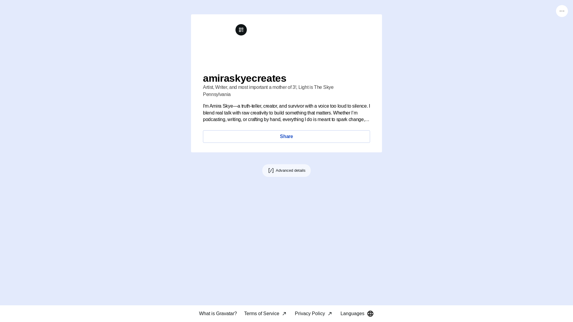 website screenshot of https://amiraskyecreates.link/