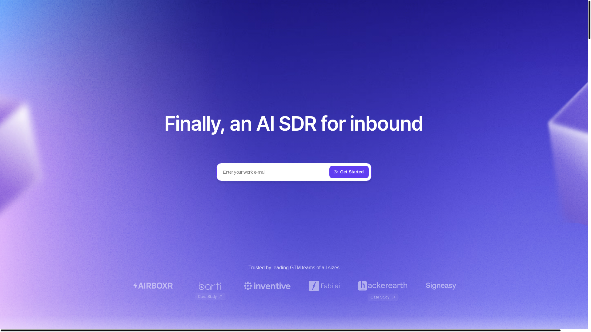 website screenshot of https://breakout-team.com/