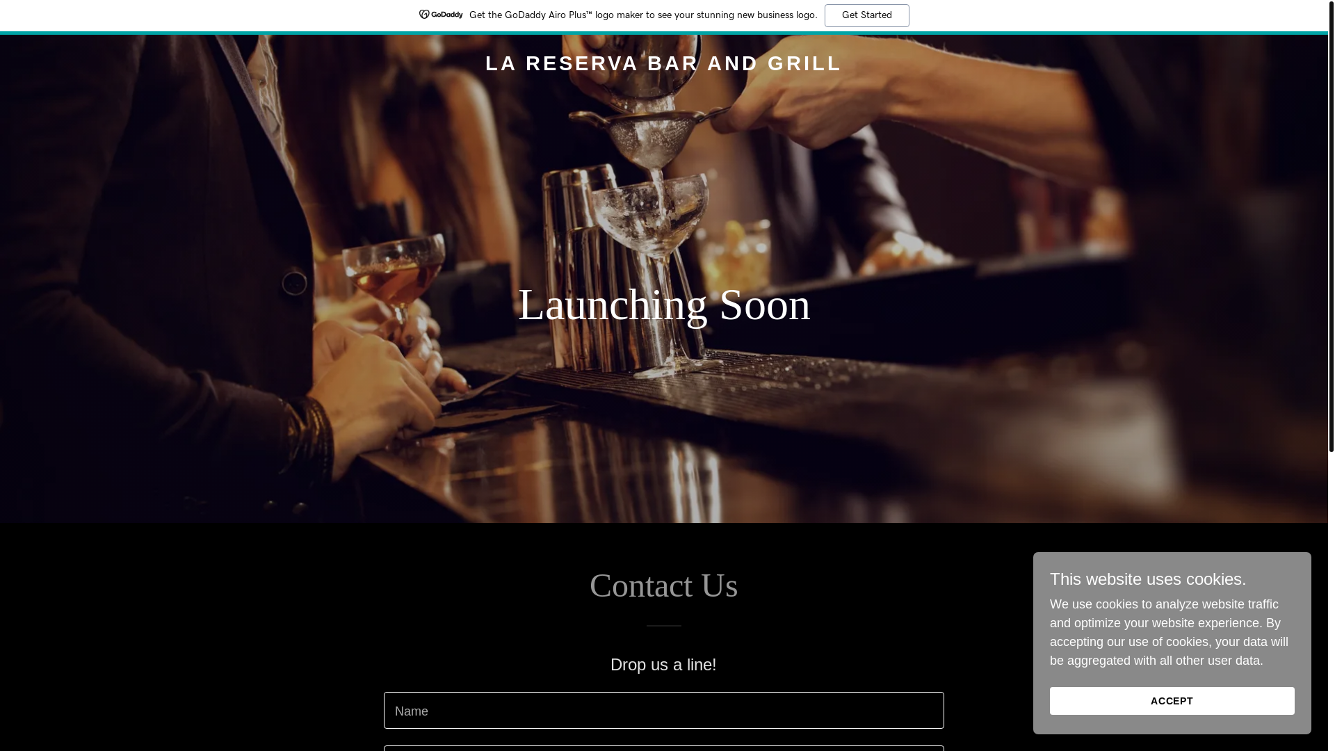 website screenshot of https://lareservabarandgrill.com/