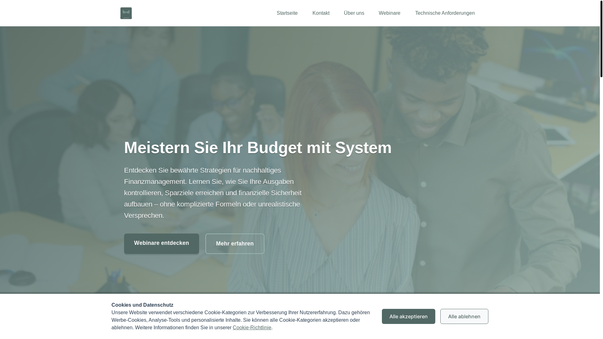 website screenshot of https://nythariqola.com/
