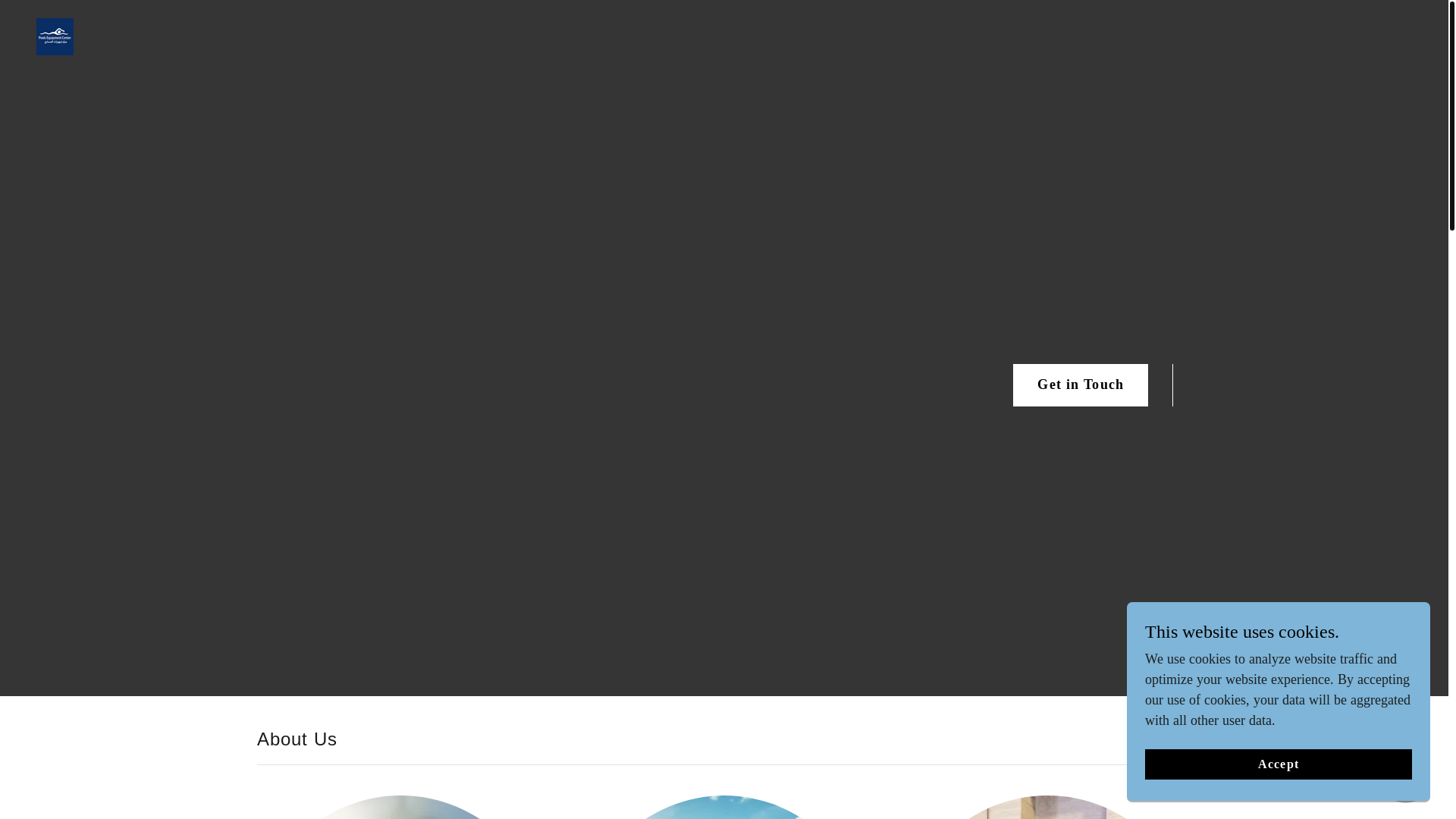 website screenshot of https://poolscenters.com/