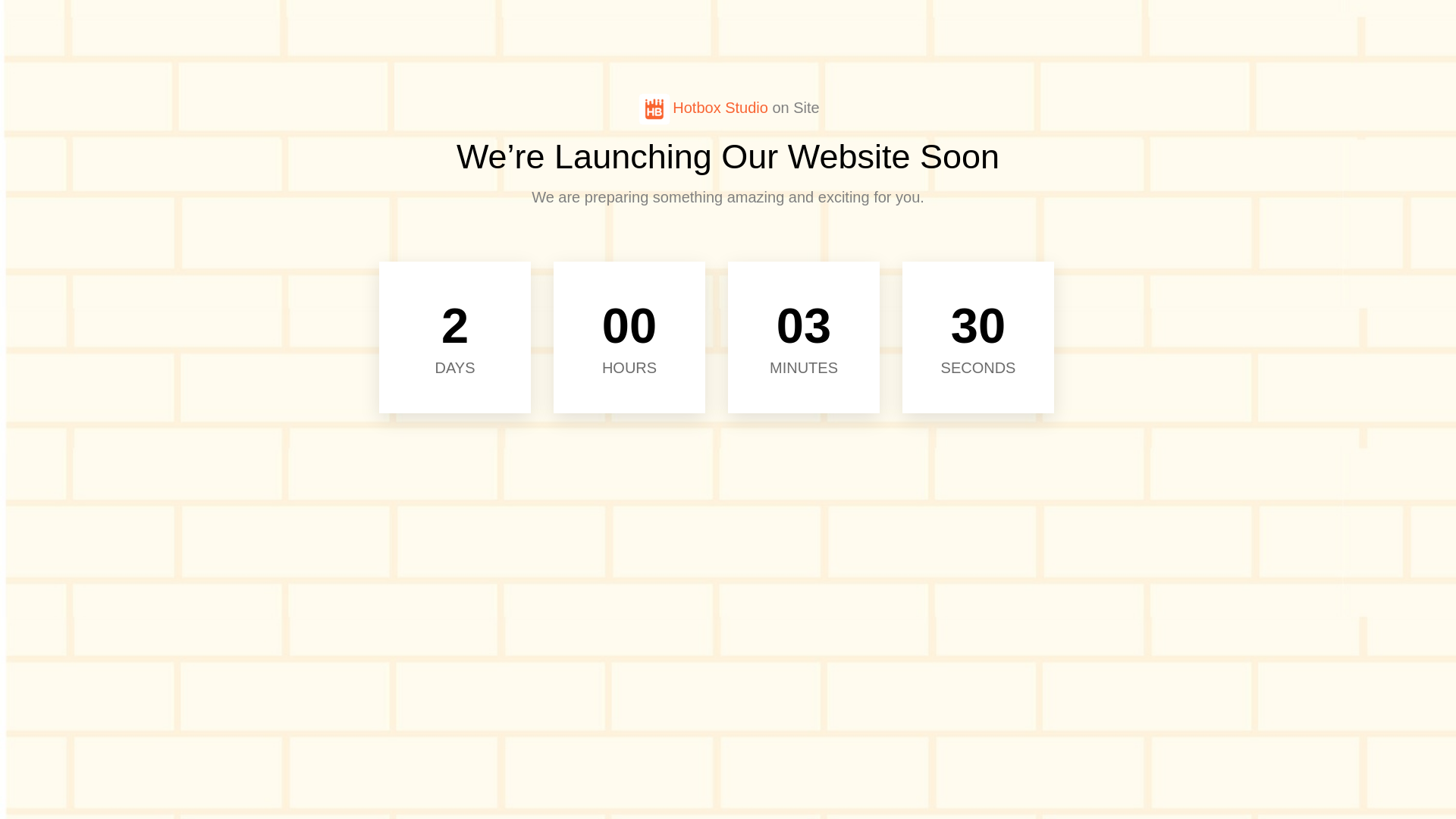 website screenshot of https://ronana.homes/