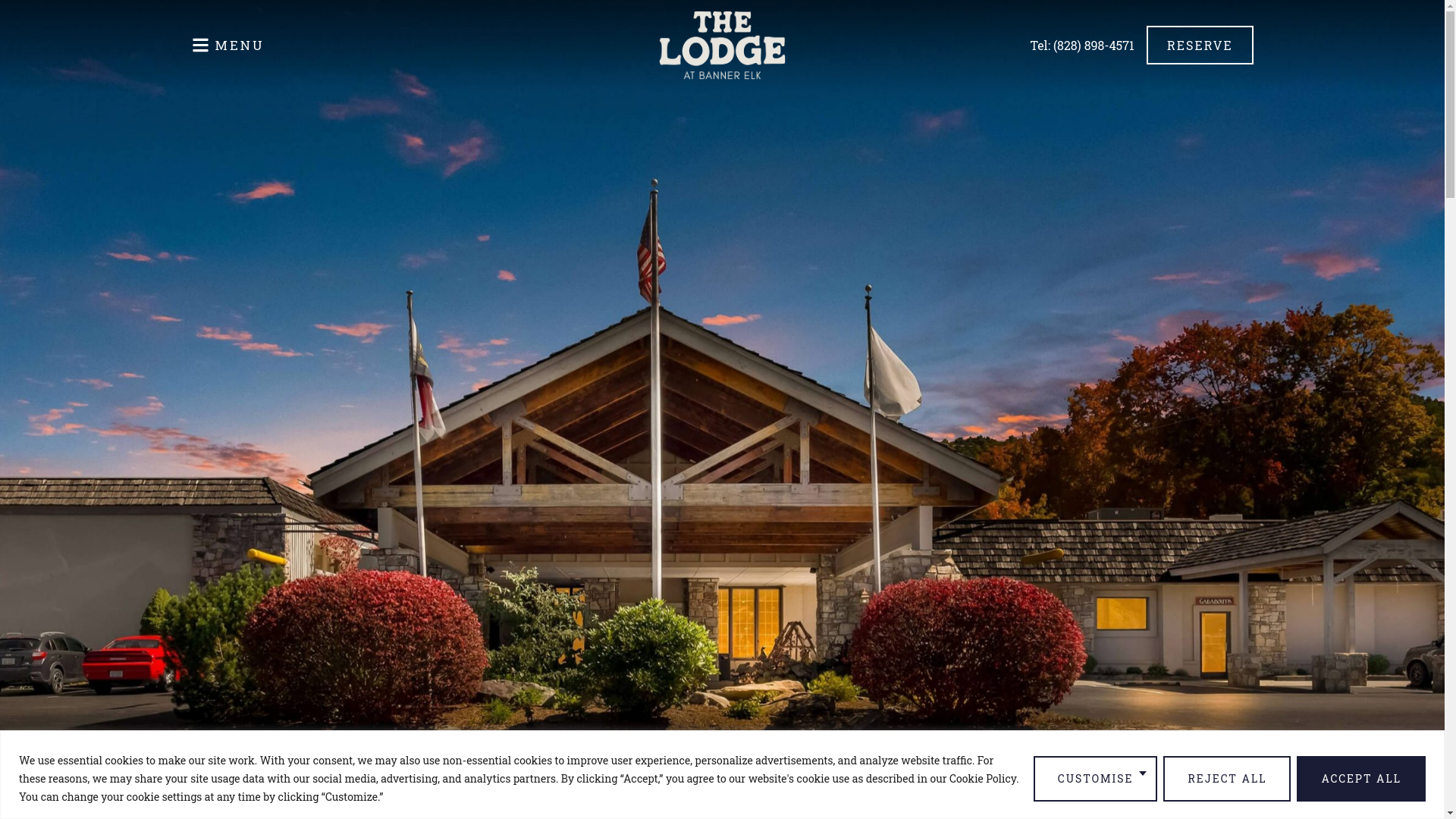 website screenshot of https://lodgeatbannerelk.com/
