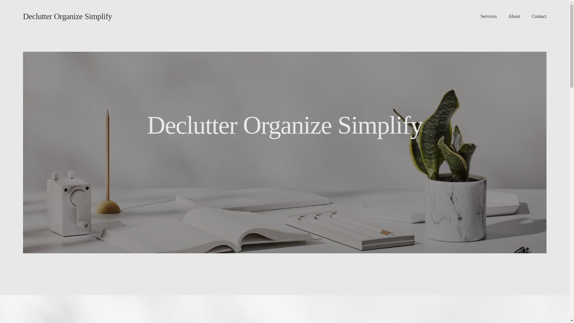 website screenshot of https://declutterorganizesimplify.com/