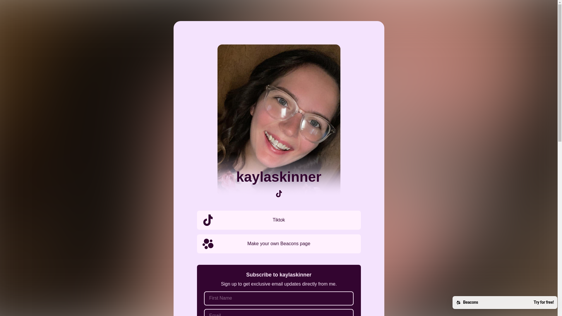 website screenshot of https://kaylaskinner.com/