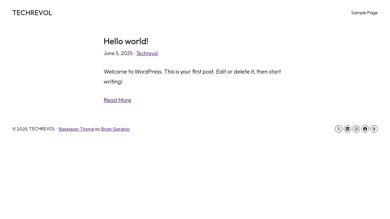 website screenshot of https://techrevol.com.ng/