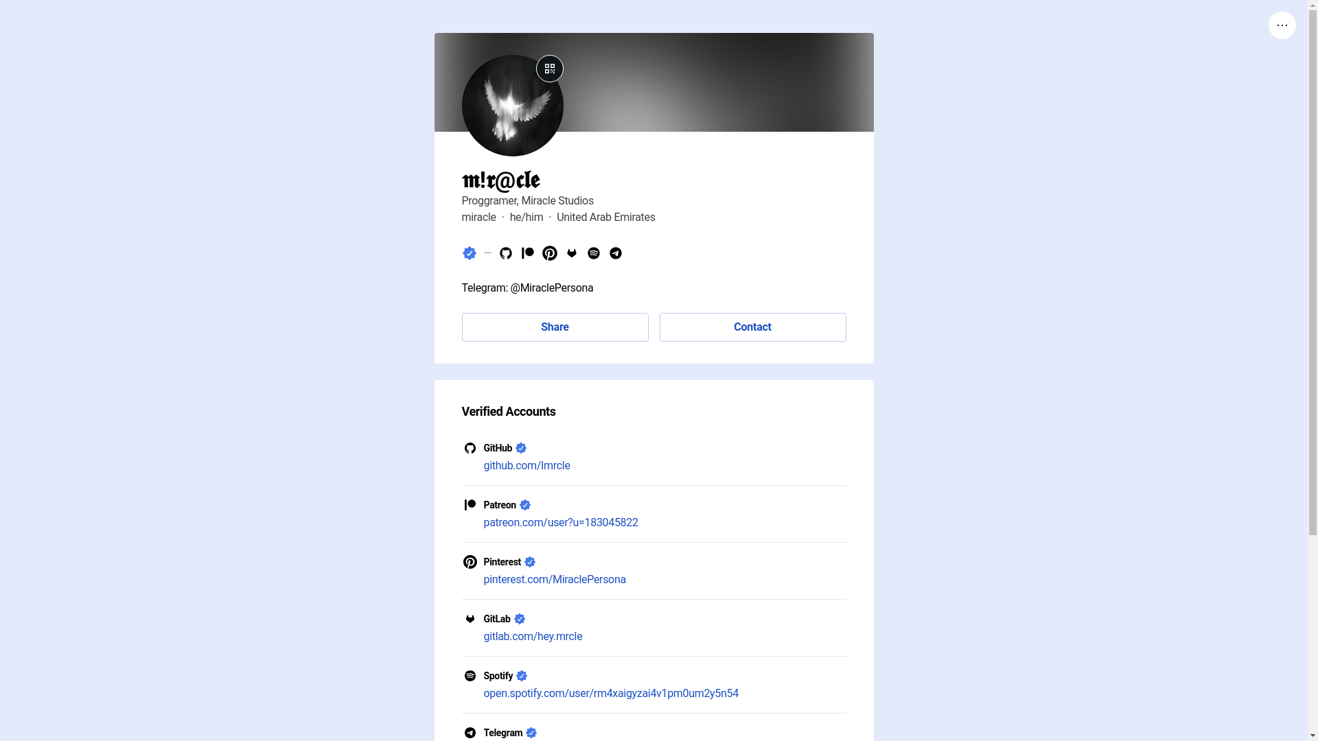 website screenshot of https://heymrcle.bio/