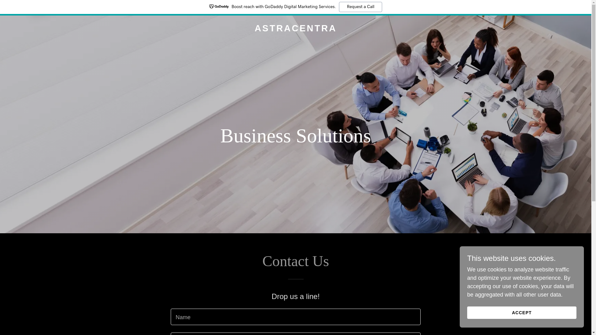 website screenshot of https://astracentra.com/