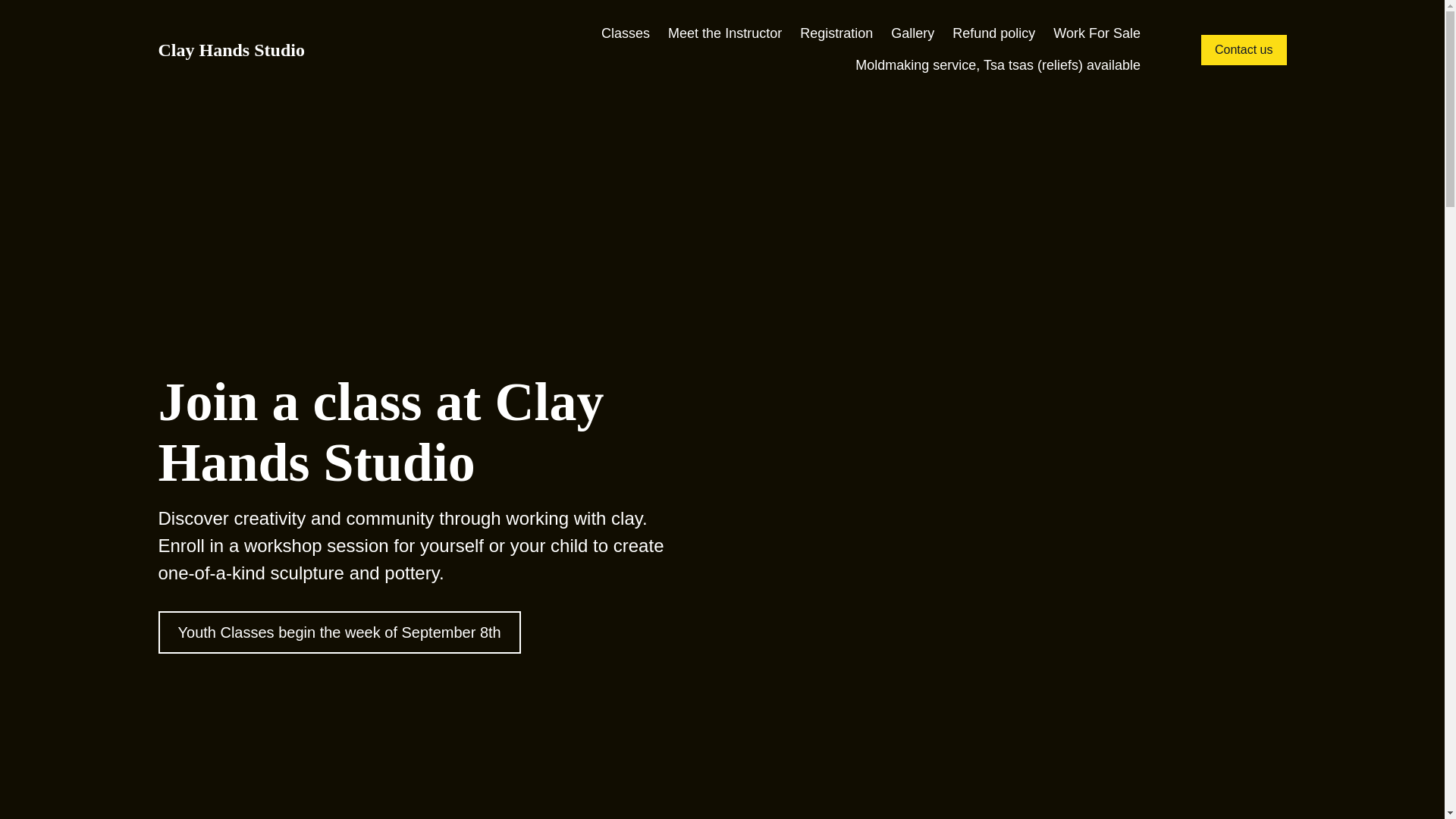 website screenshot of https://clayhandsstudio.com/