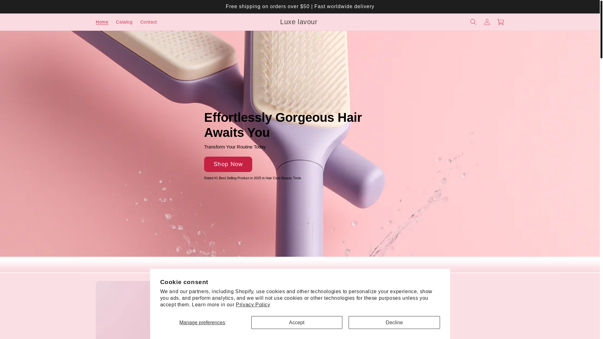 website screenshot of https://luxelavour.store/