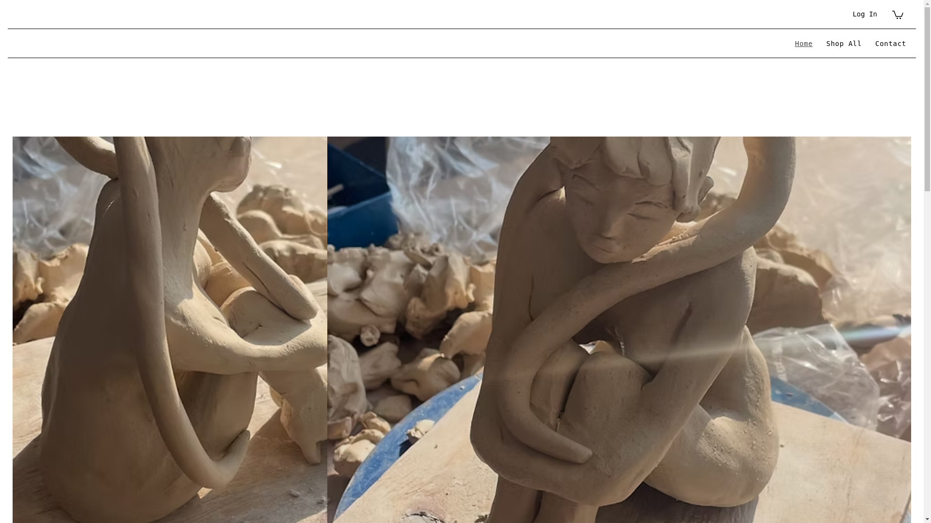 website screenshot of https://les-trois-vagues.com/