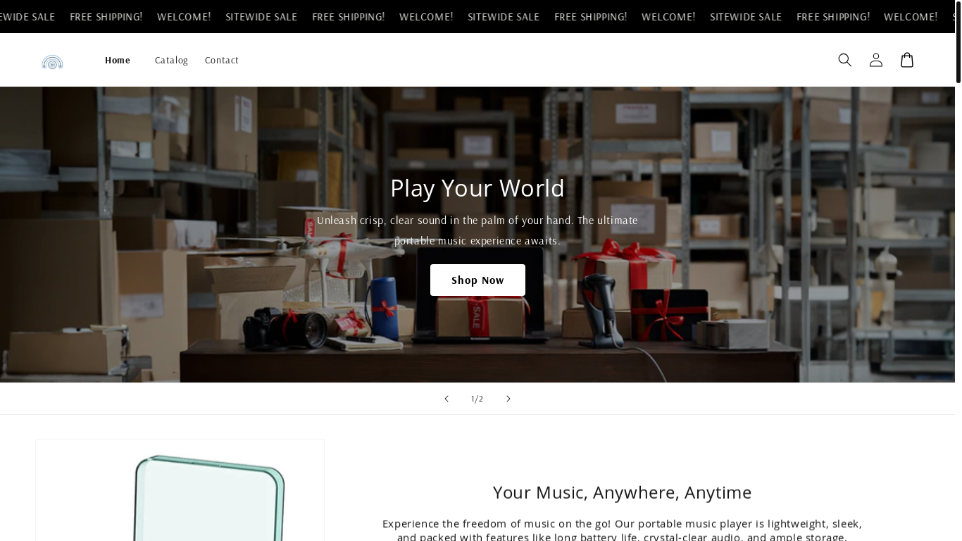 website screenshot of https://cravecrate.store/