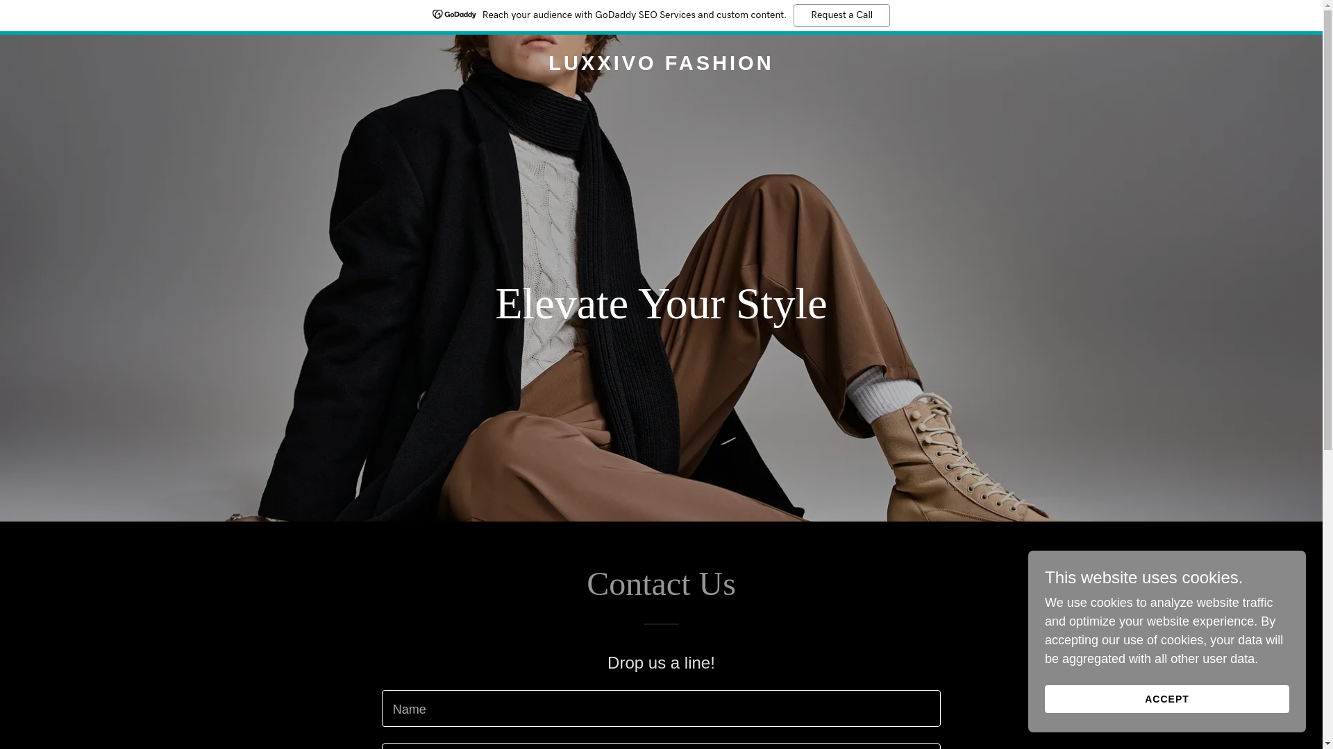website screenshot of https://luxxivofashion.com/