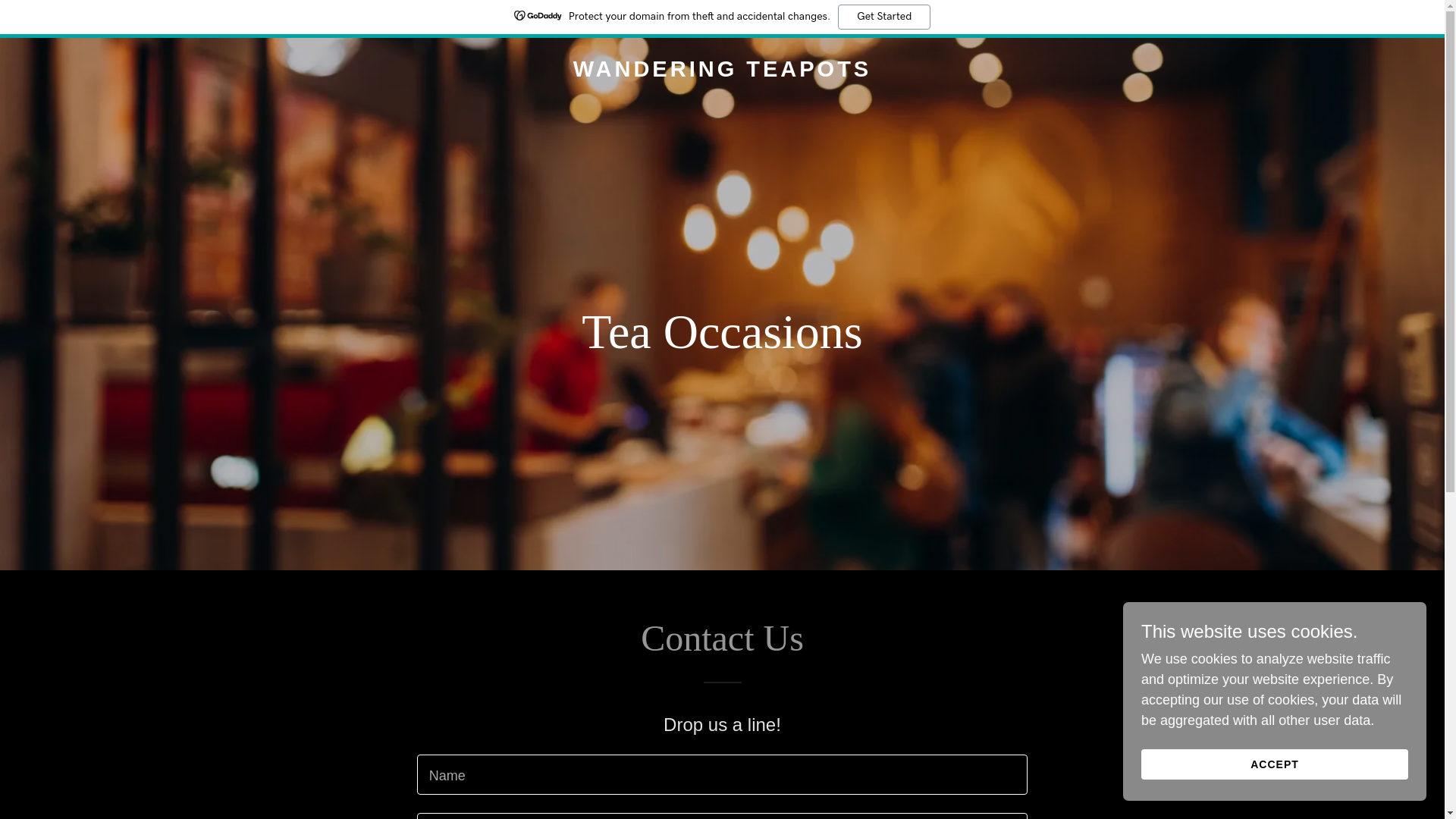 website screenshot of https://wanderingteapots.com/